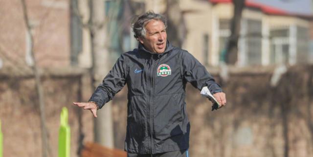 1613872032489028483.jpg 0028QXWrly1gnqup8aezxj61900u01kx02.jpg